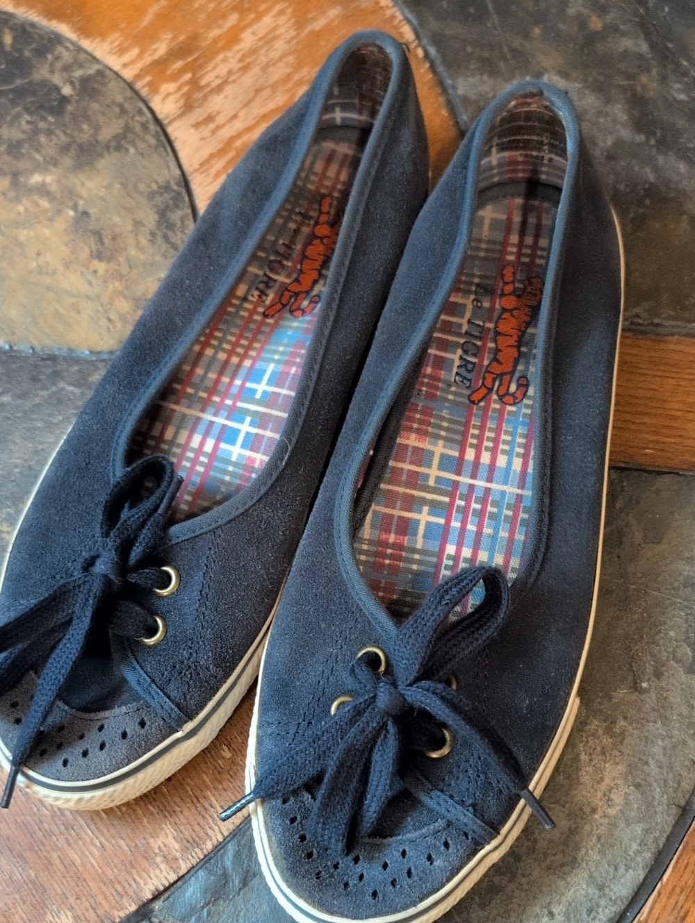 Le Tigre Navy Suede Lace-Top Ballet Flats